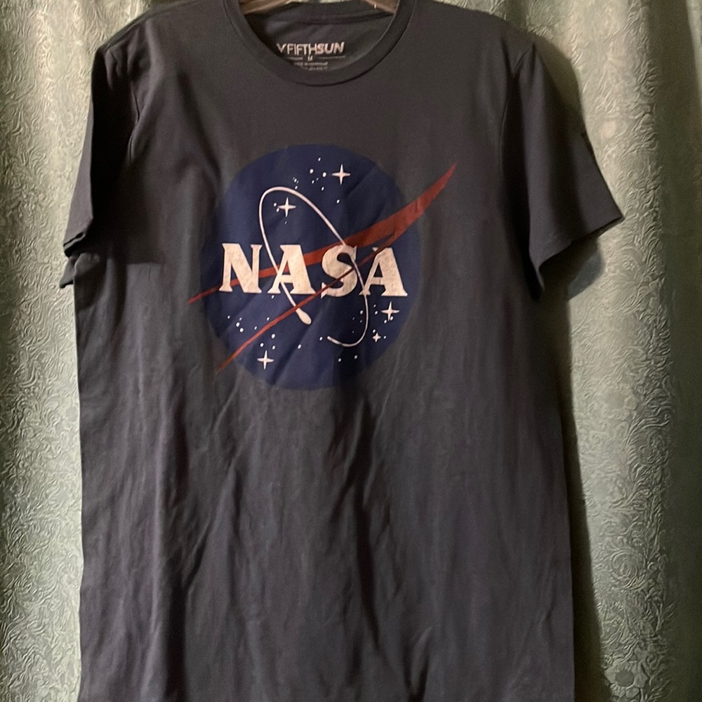 Mens t-shirt